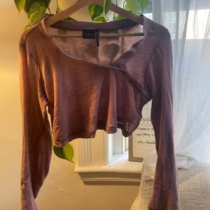 Urban Outfitters: fusia crop top (long sleeve)